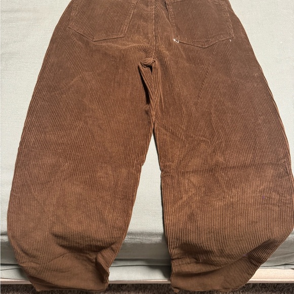 Empire loose pants for woman - Picture 3 of 7